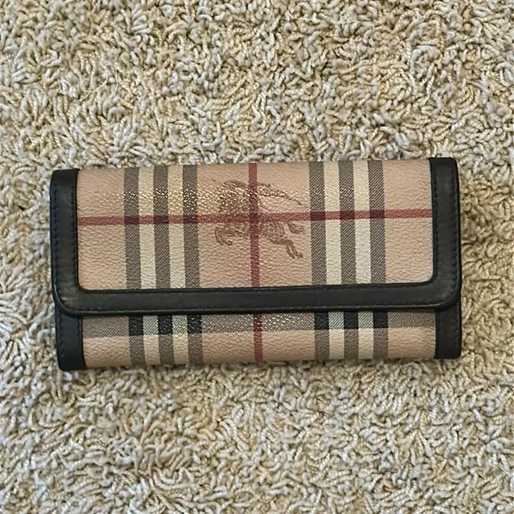 Burberry Bags Burberry Hay Market Check Bifold Wallet Poshmark